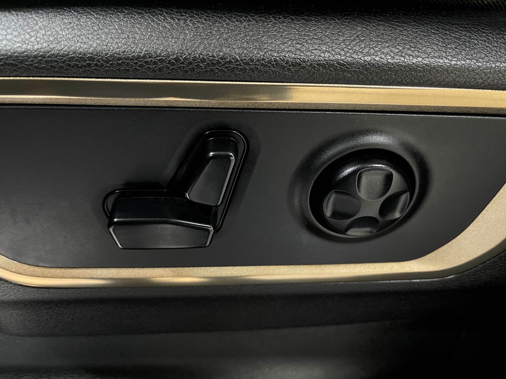 2020 RAM 1500 Image 17