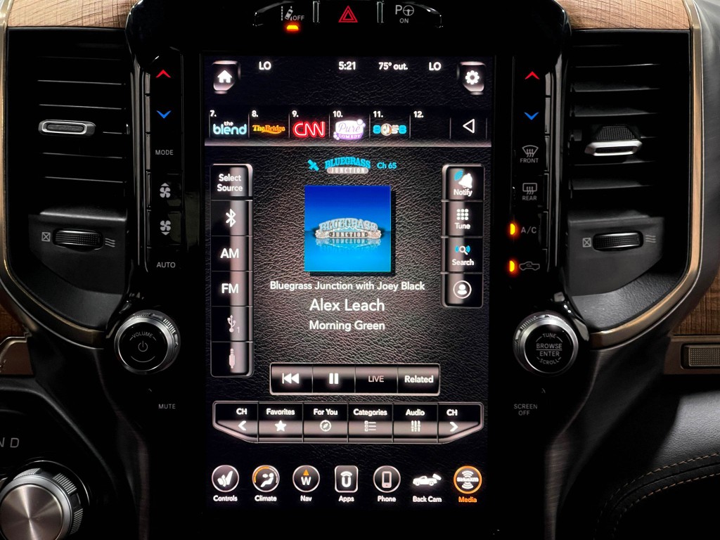 2020 RAM 1500 Image 24