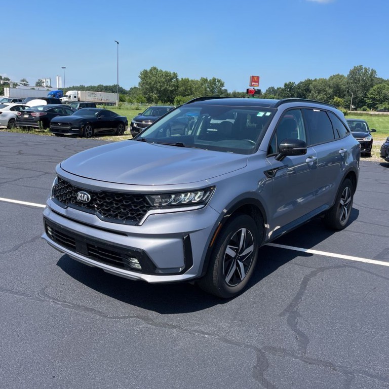2021 Kia Sorento Image 2