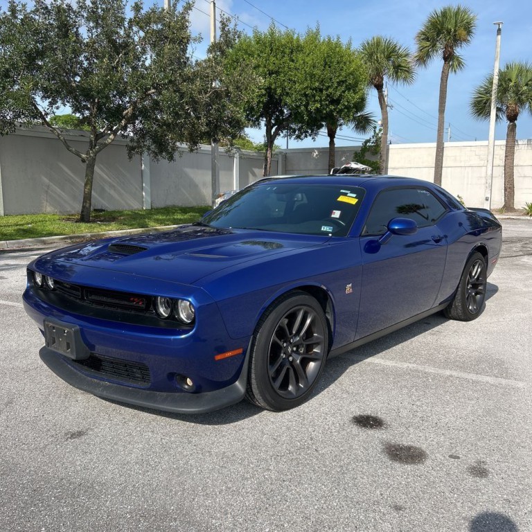 2021 Dodge Challenger Image 2