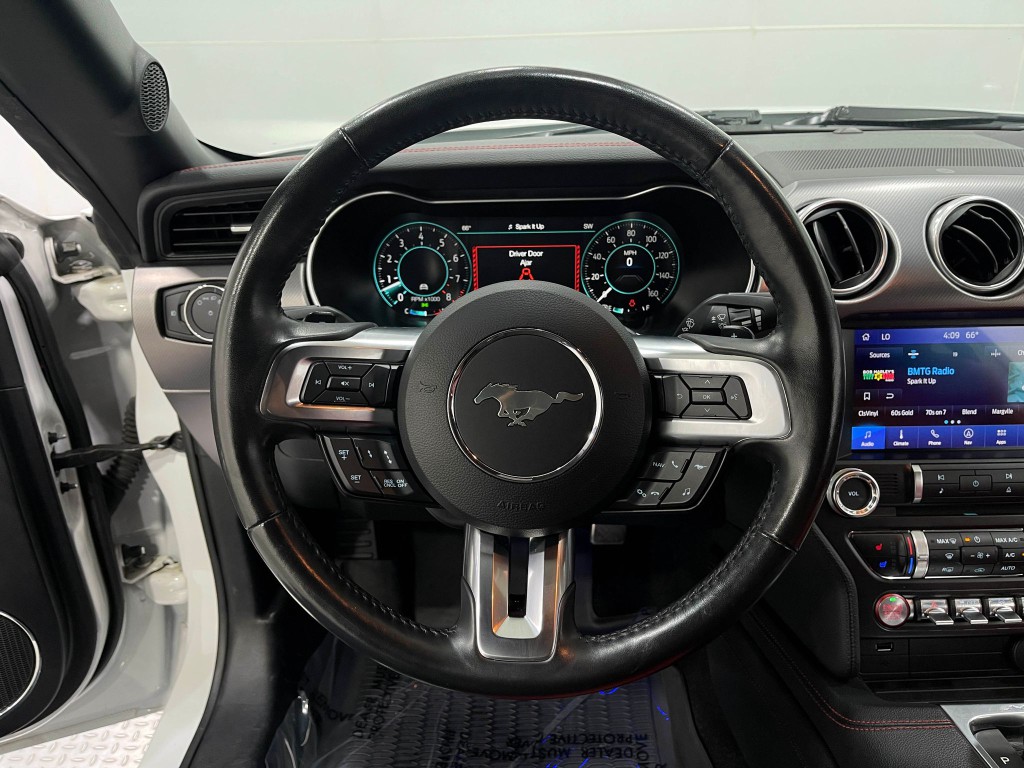 2019 Ford Mustang Image 20