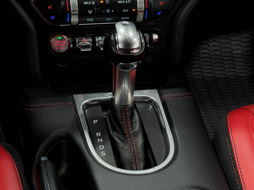 2019 Ford Mustang Image 27