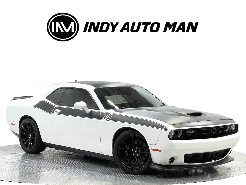 2021 Dodge Challenger Image 2