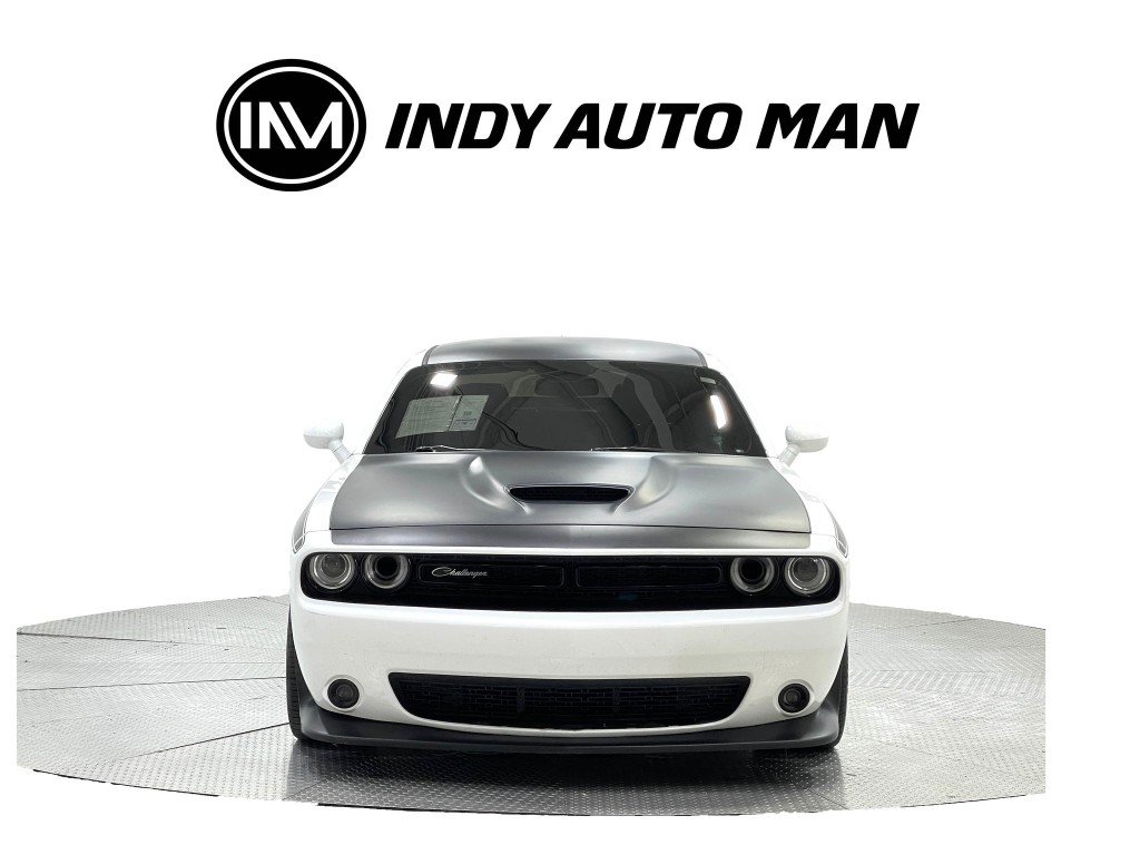 2021 Dodge Challenger Image 9