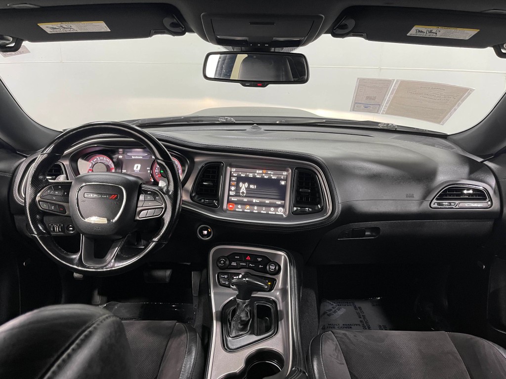 2021 Dodge Challenger Image 16