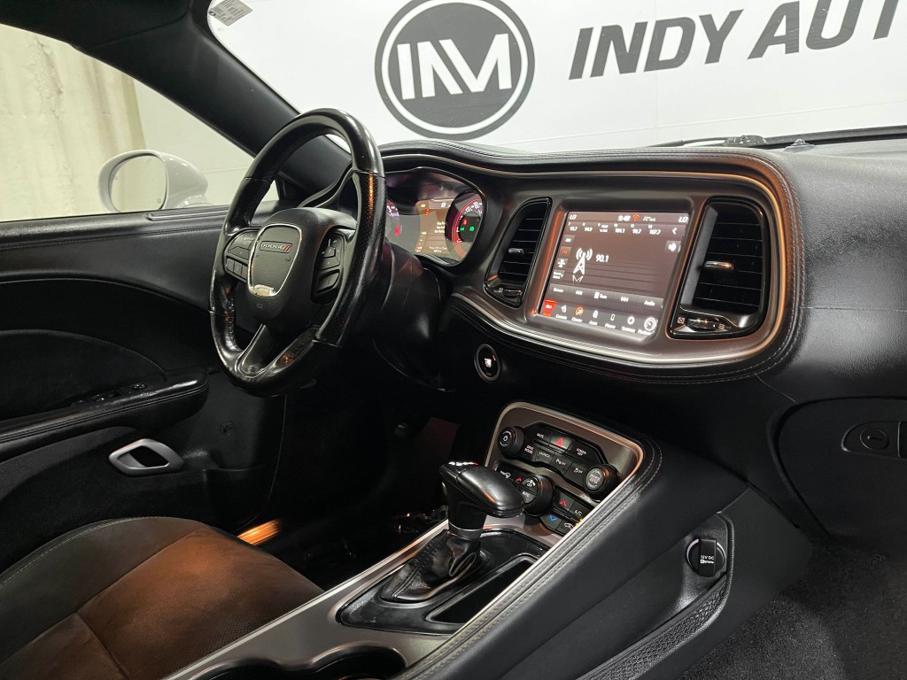 2021 Dodge Challenger Image 17