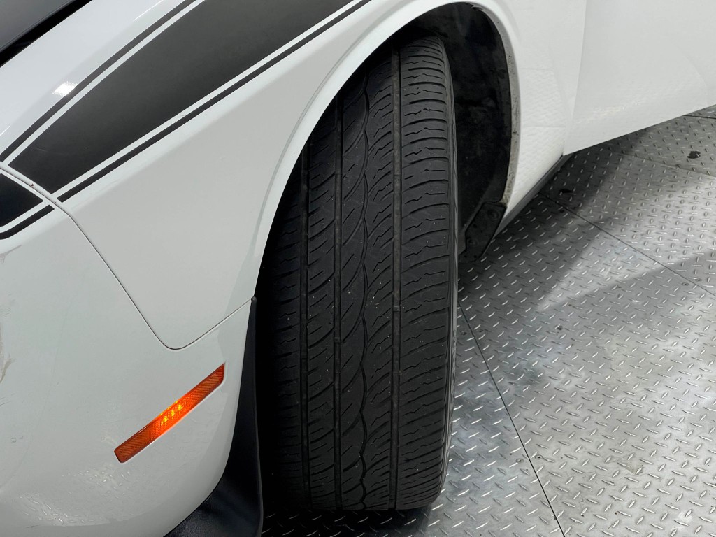 2021 Dodge Challenger Image 33