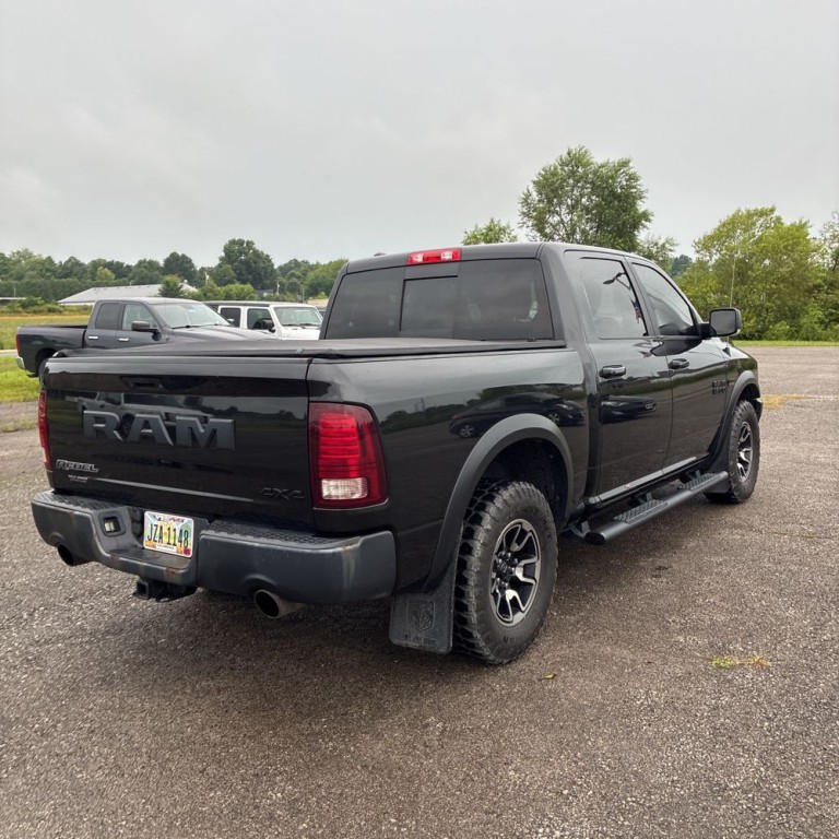 2017 RAM 1500 Image 3
