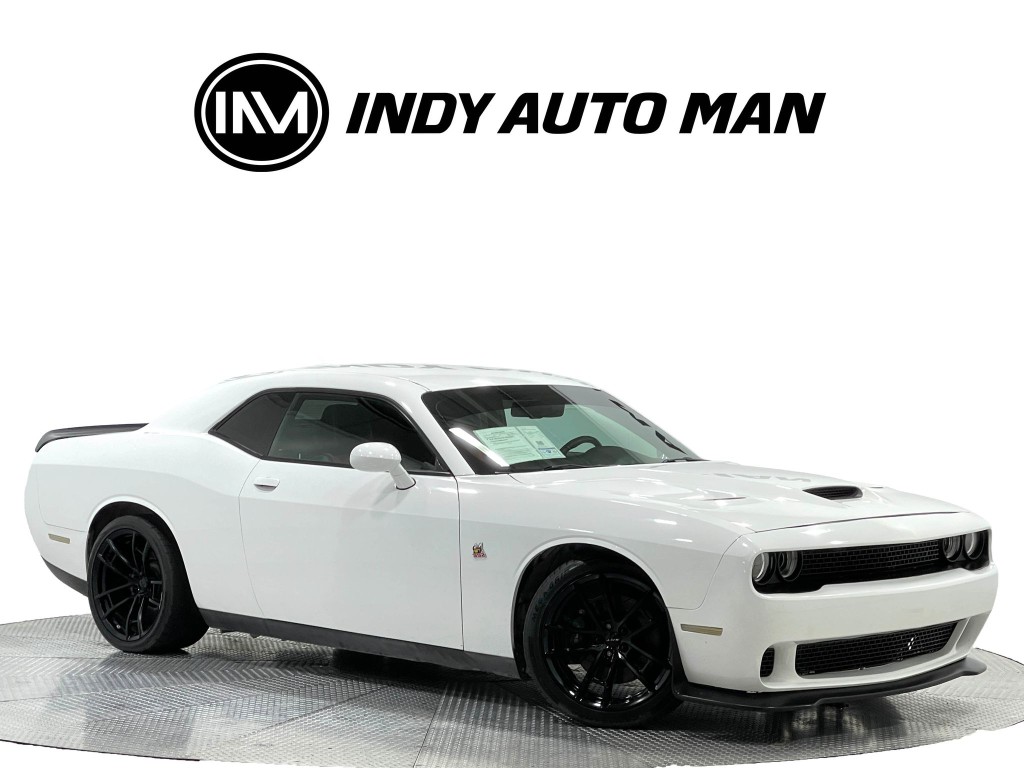 2019 Dodge Challenger Image 2