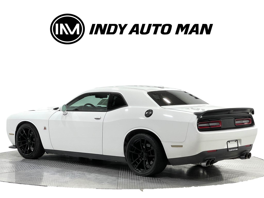2019 Dodge Challenger Image 6