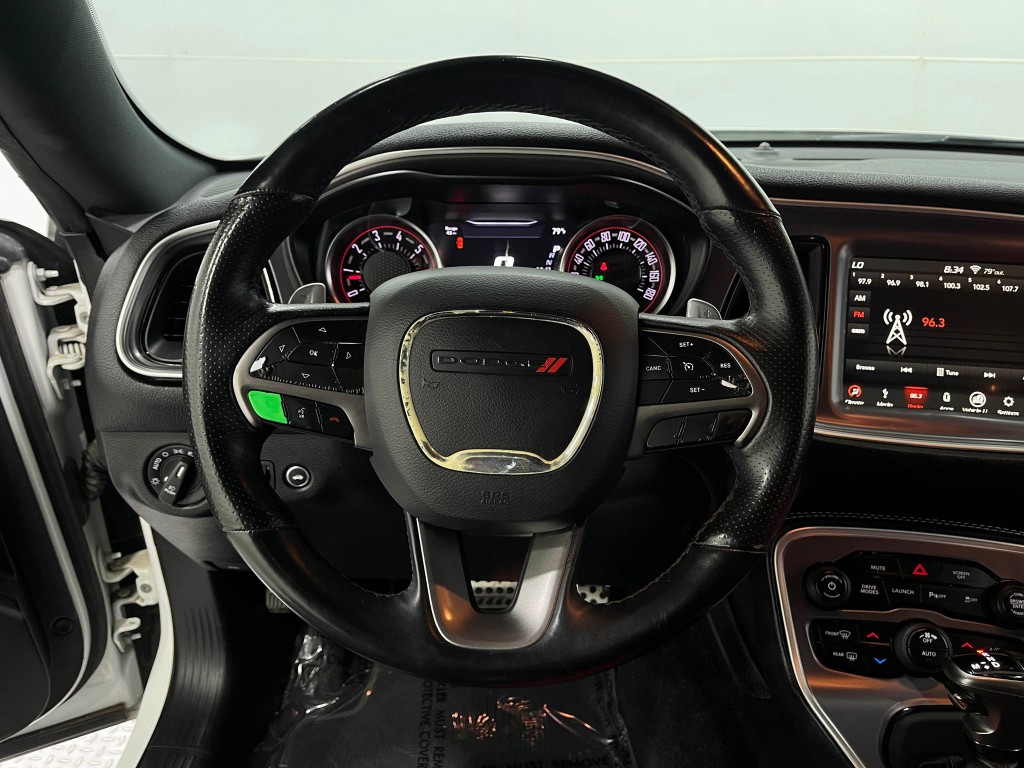 2019 Dodge Challenger Image 19