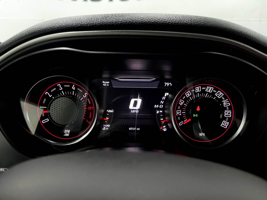 2019 Dodge Challenger Image 20