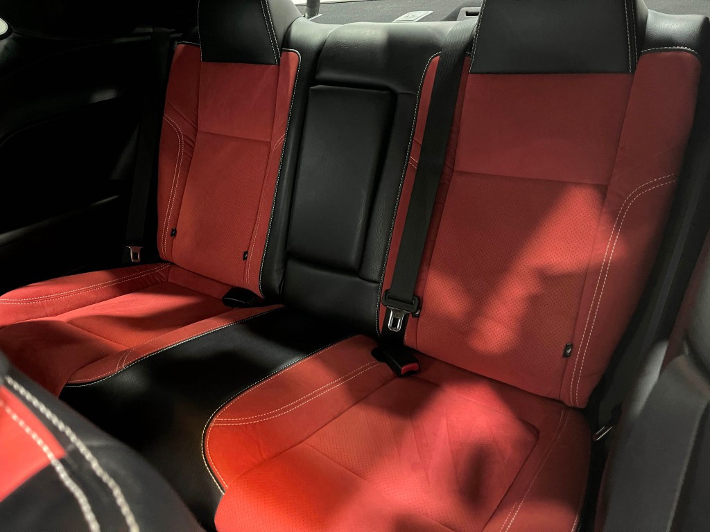 2019 Dodge Challenger Image 27