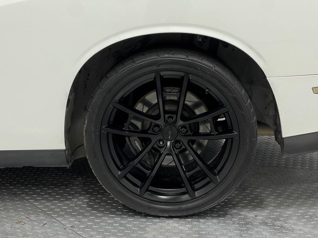 2019 Dodge Challenger Image 32