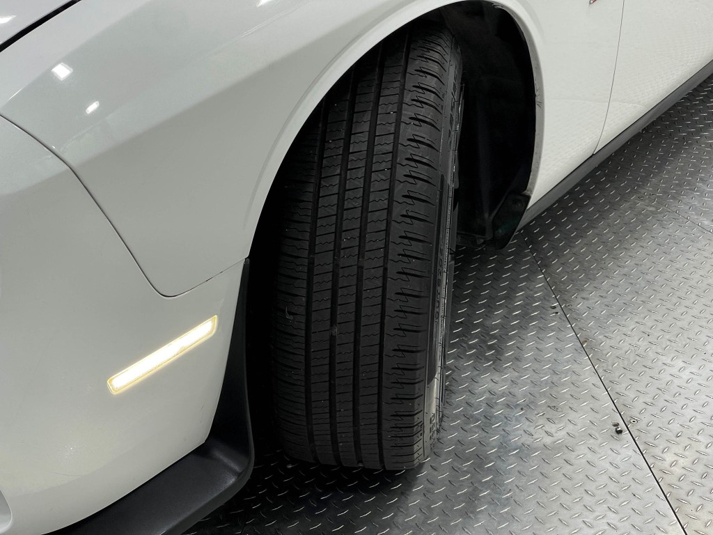 2019 Dodge Challenger Image 33