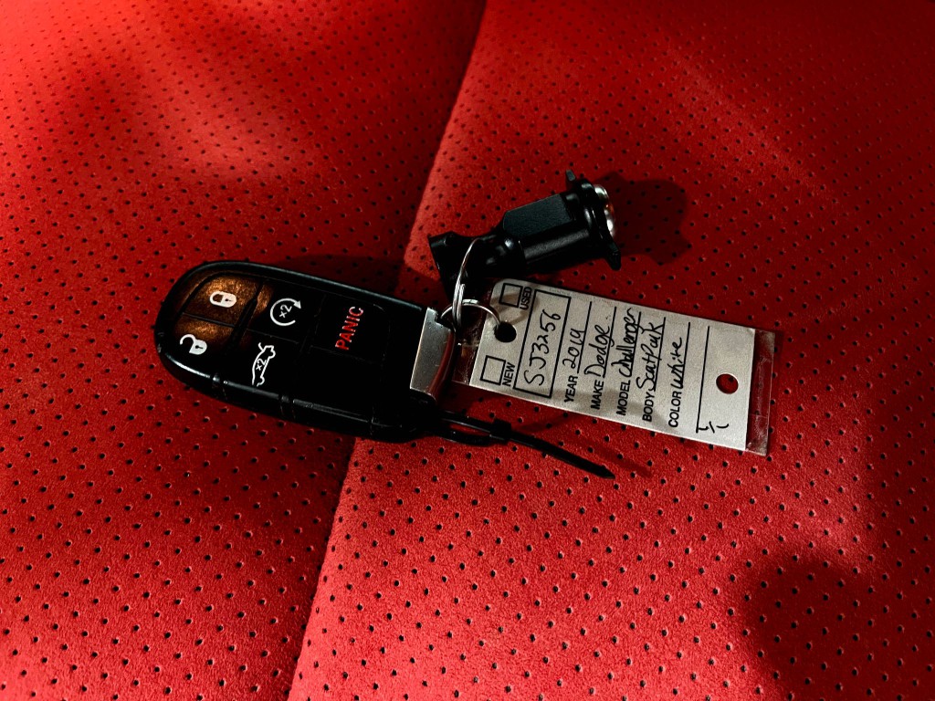 2019 Dodge Challenger Image 34