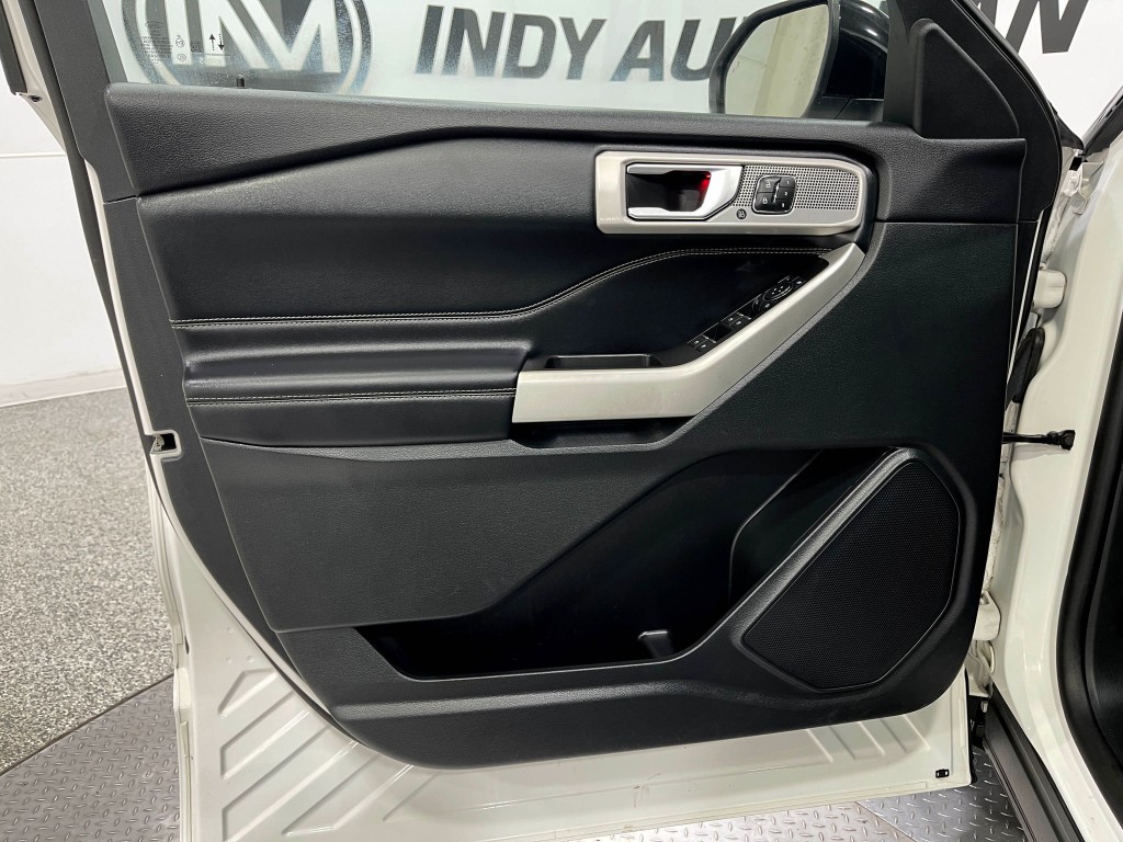 2021 Ford Explorer Image 15