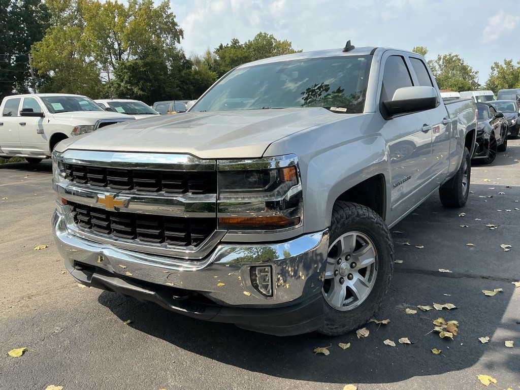 2018 Chevrolet Silverado 1500 Image 2
