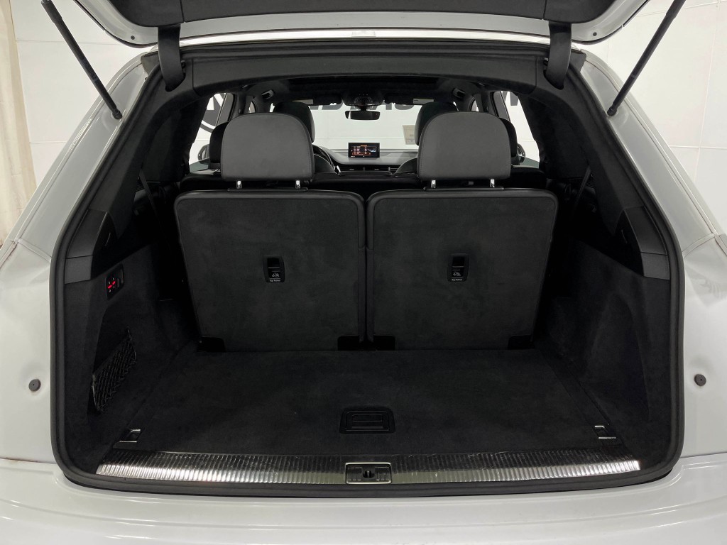2018 Audi Q7 Image 26