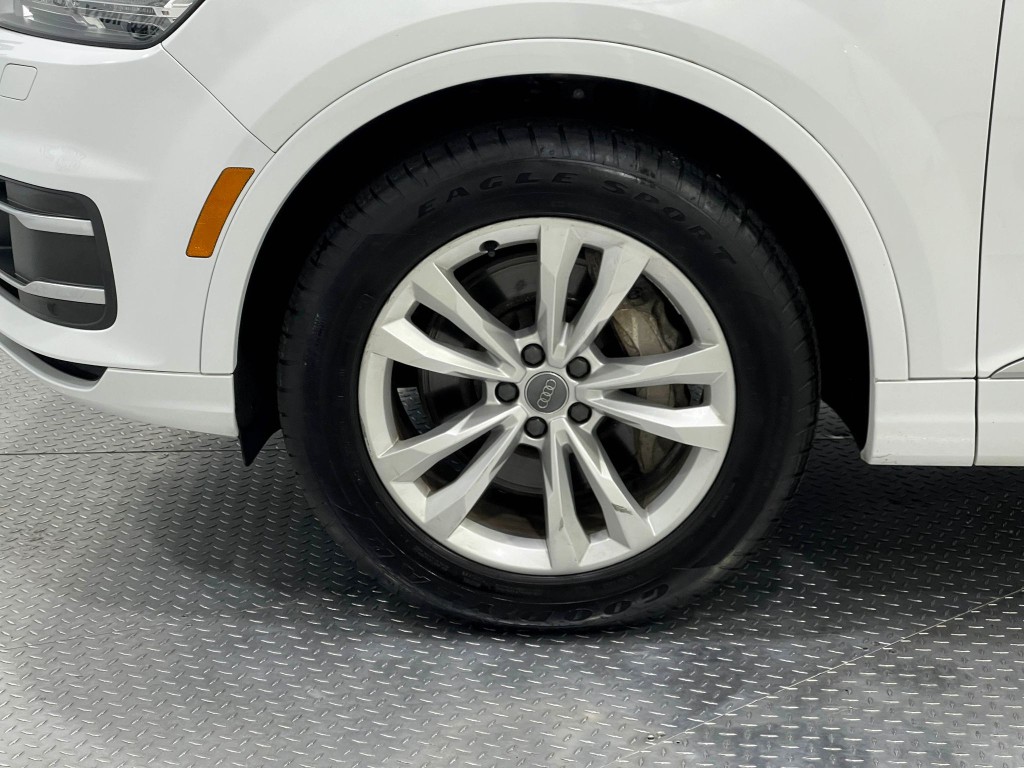 2018 Audi Q7 Image 37