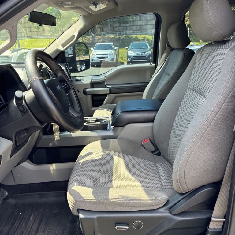 2017 Ford F-250 Image 5