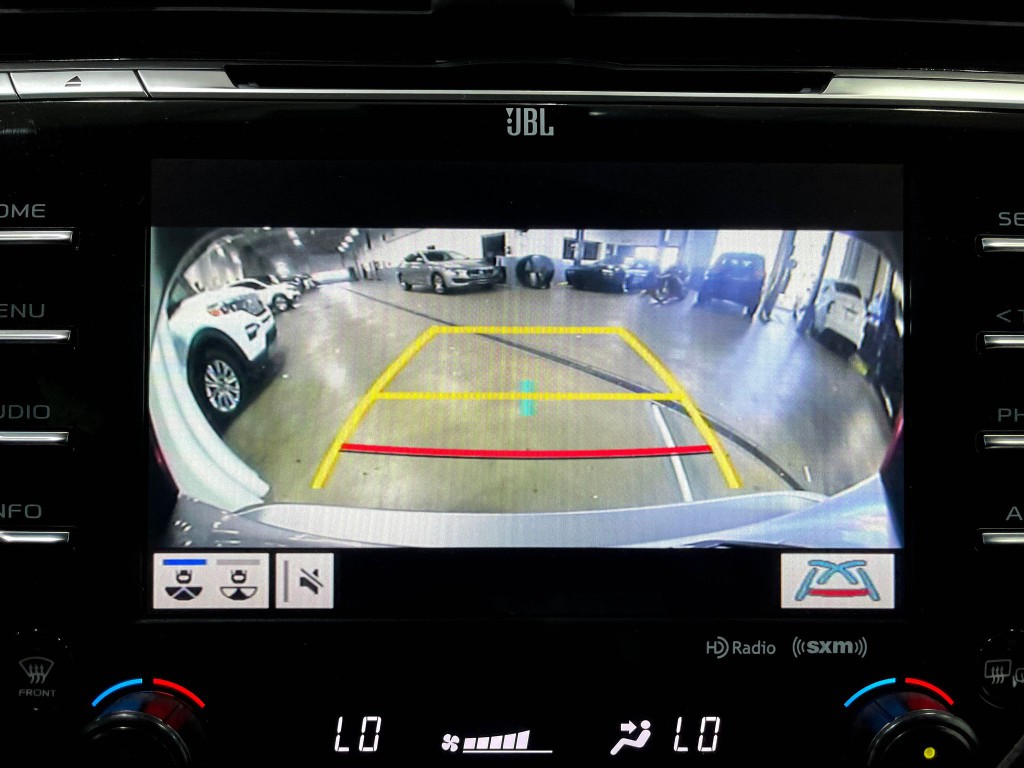 2018 Toyota Camry Image 10