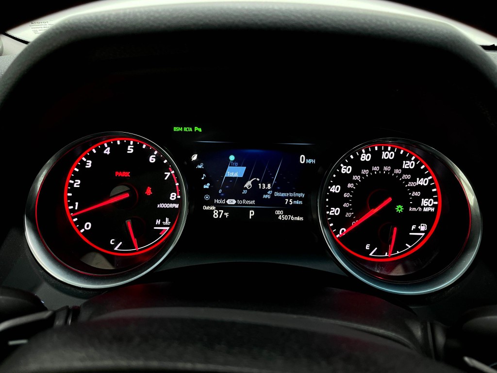 2018 Toyota Camry Image 22