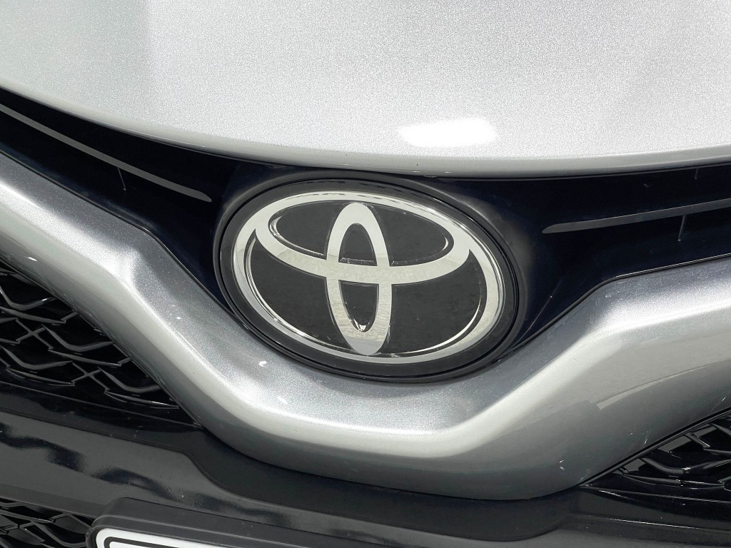 2018 Toyota Camry Image 36