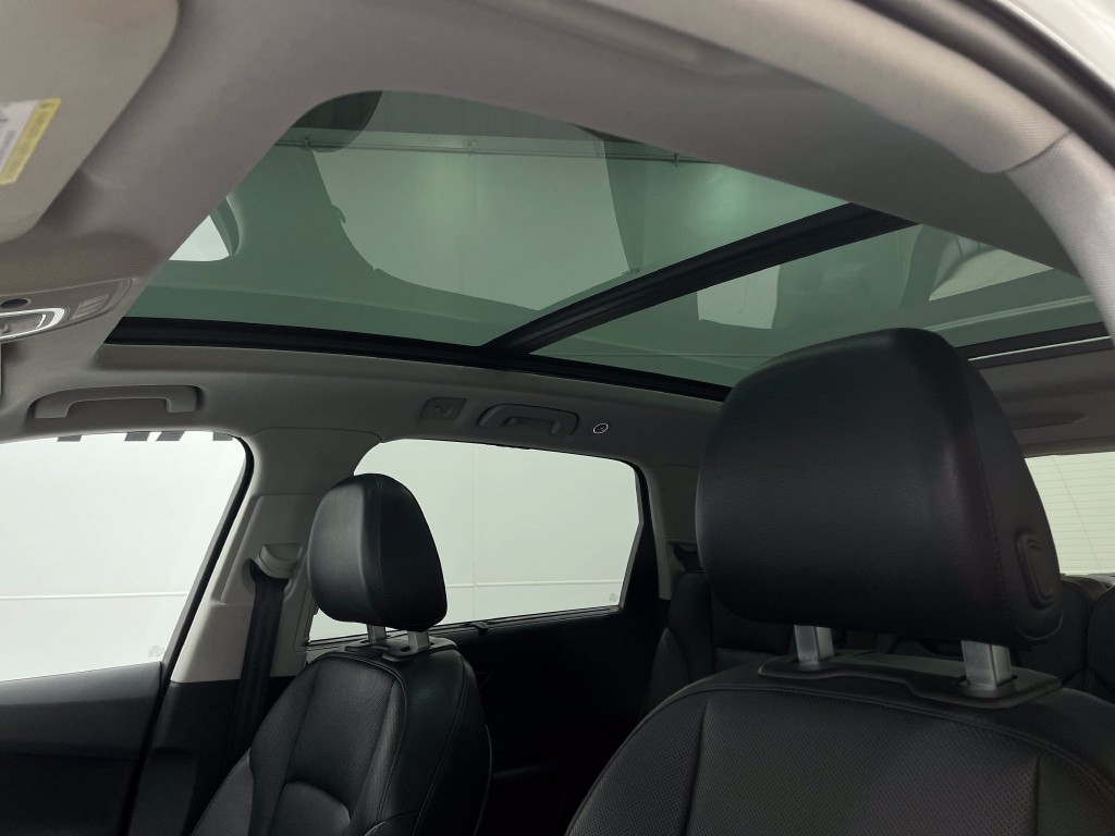 2018 Audi Q7 Image 12