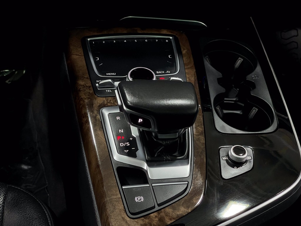 2018 Audi Q7 Image 29