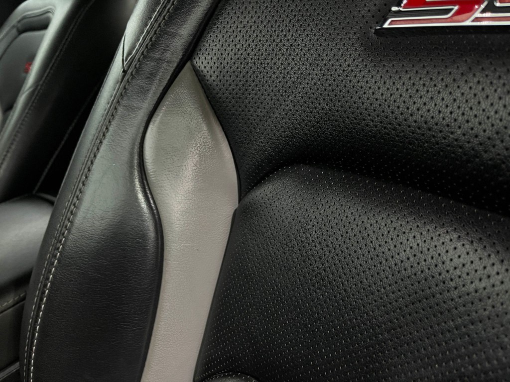 2019 Chevrolet Camaro Image 14