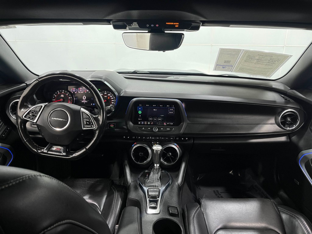 2019 Chevrolet Camaro Image 15