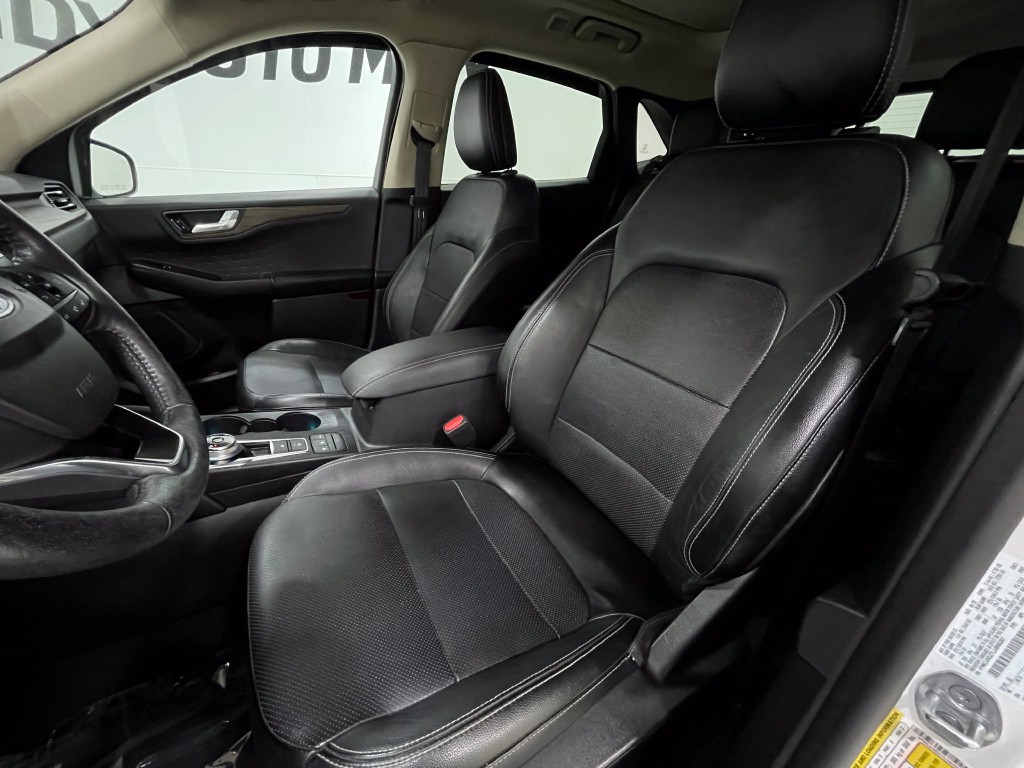 2020 Ford Escape Image 13