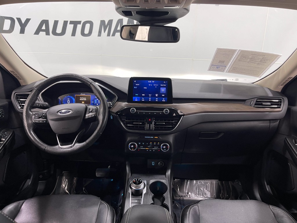 2020 Ford Escape Image 18