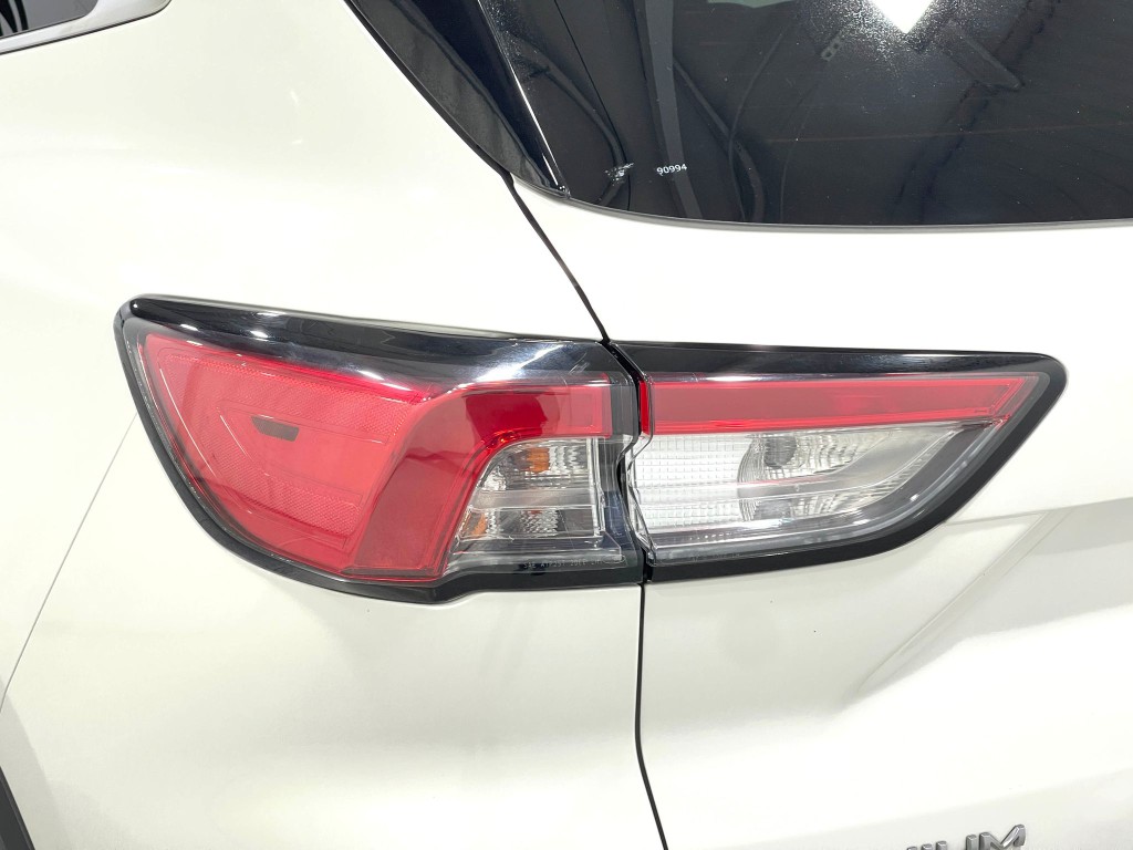 2020 Ford Escape Image 33
