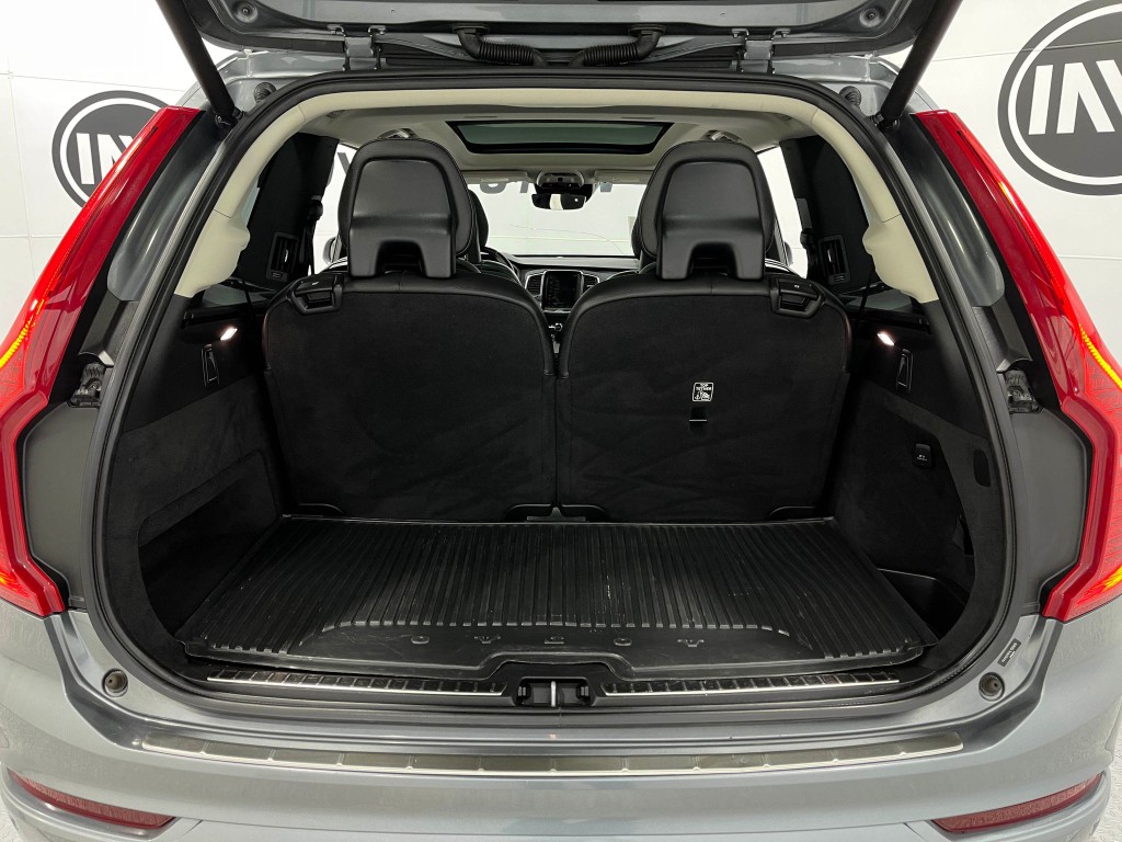 2020 Volvo XC90 Image 26