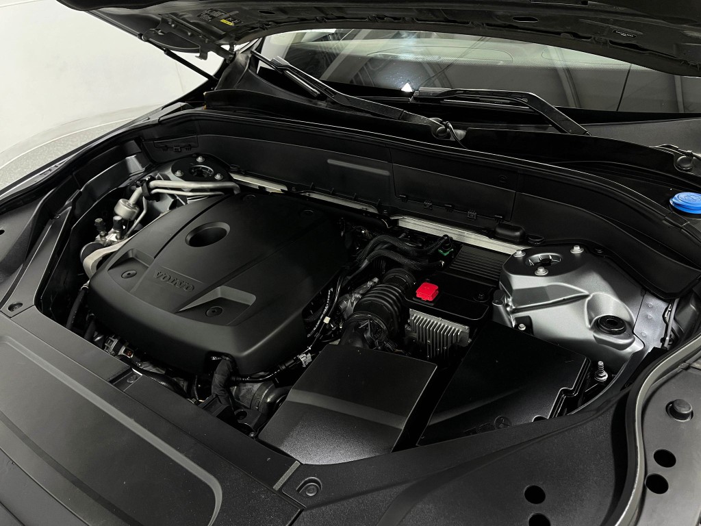 2020 Volvo XC90 Image 28