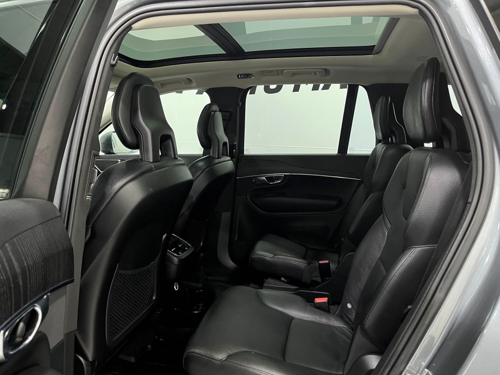 2020 Volvo XC90 Image 30