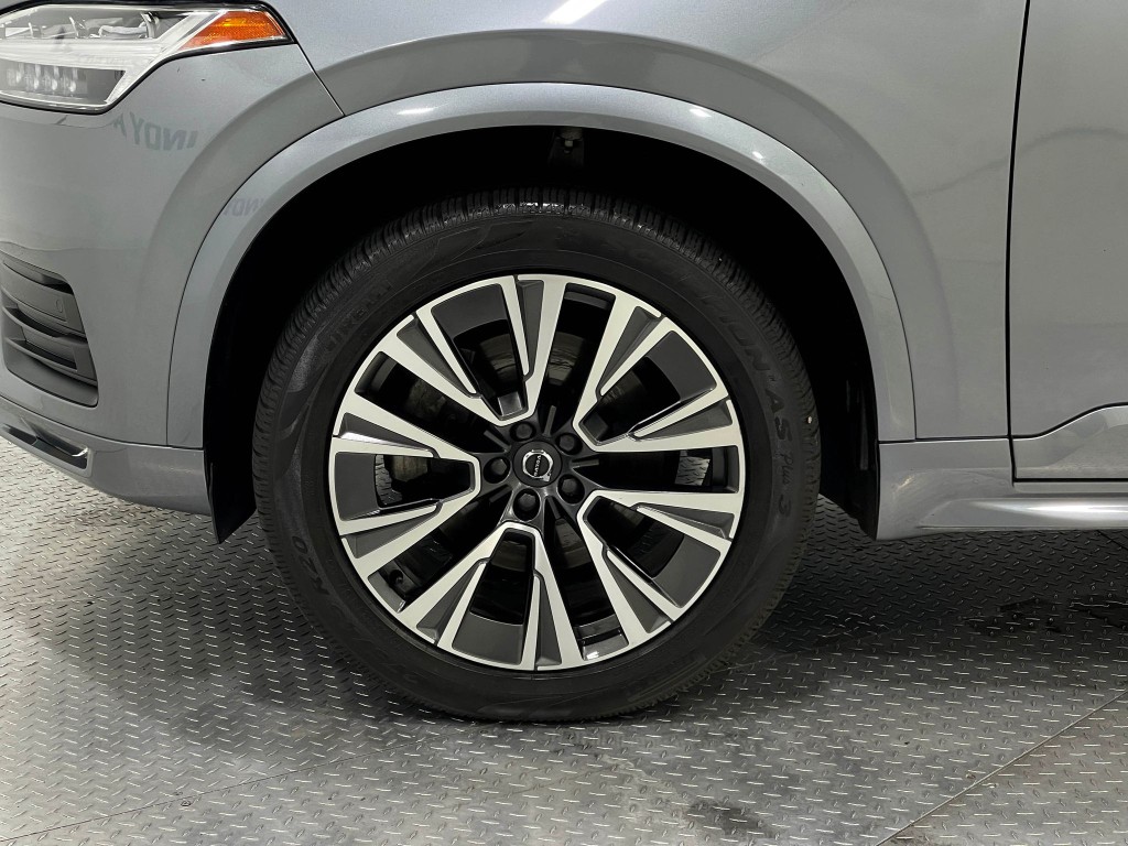 2020 Volvo XC90 Image 37