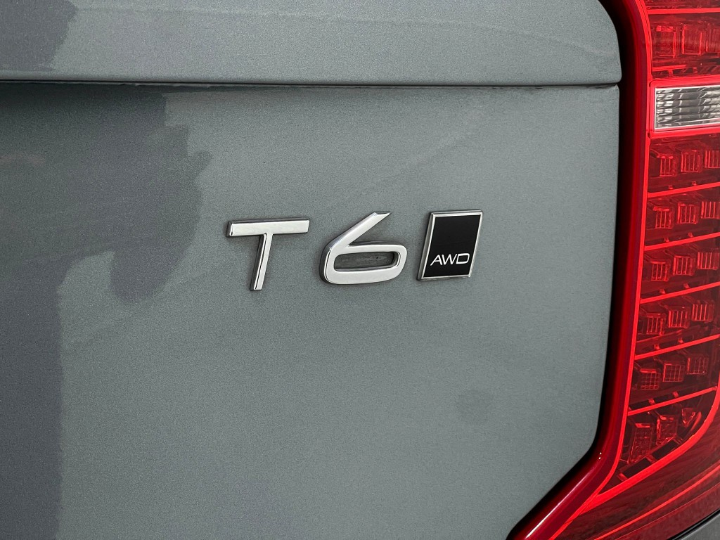 2020 Volvo XC90 Image 42