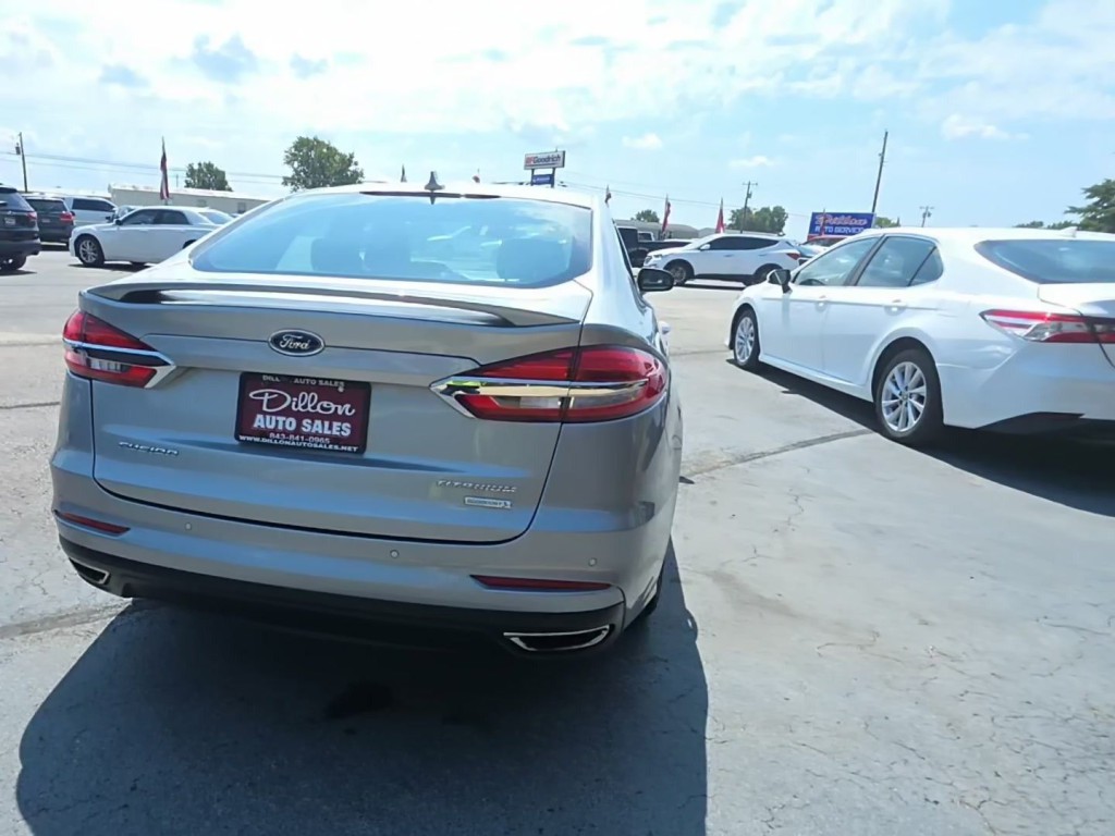 2020 Ford Fusion Image 4