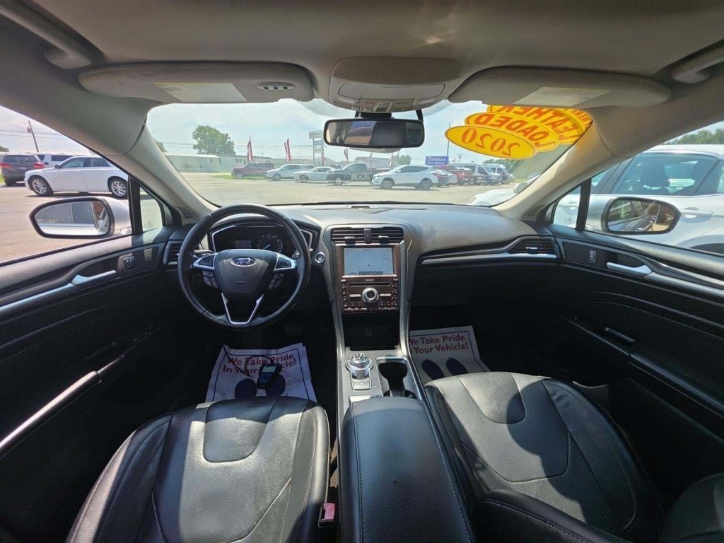 2020 Ford Fusion Image 7
