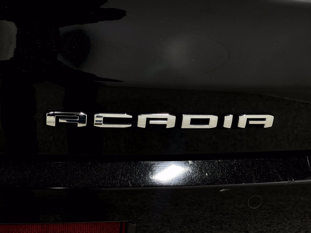 2020 GMC Acadia Image 41