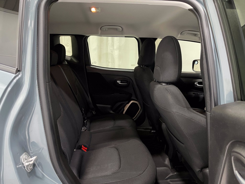 2017 Jeep Renegade Image 29
