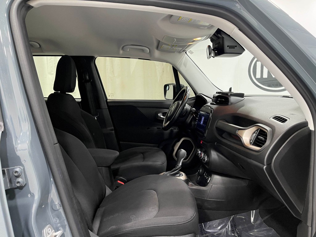 2017 Jeep Renegade Image 30