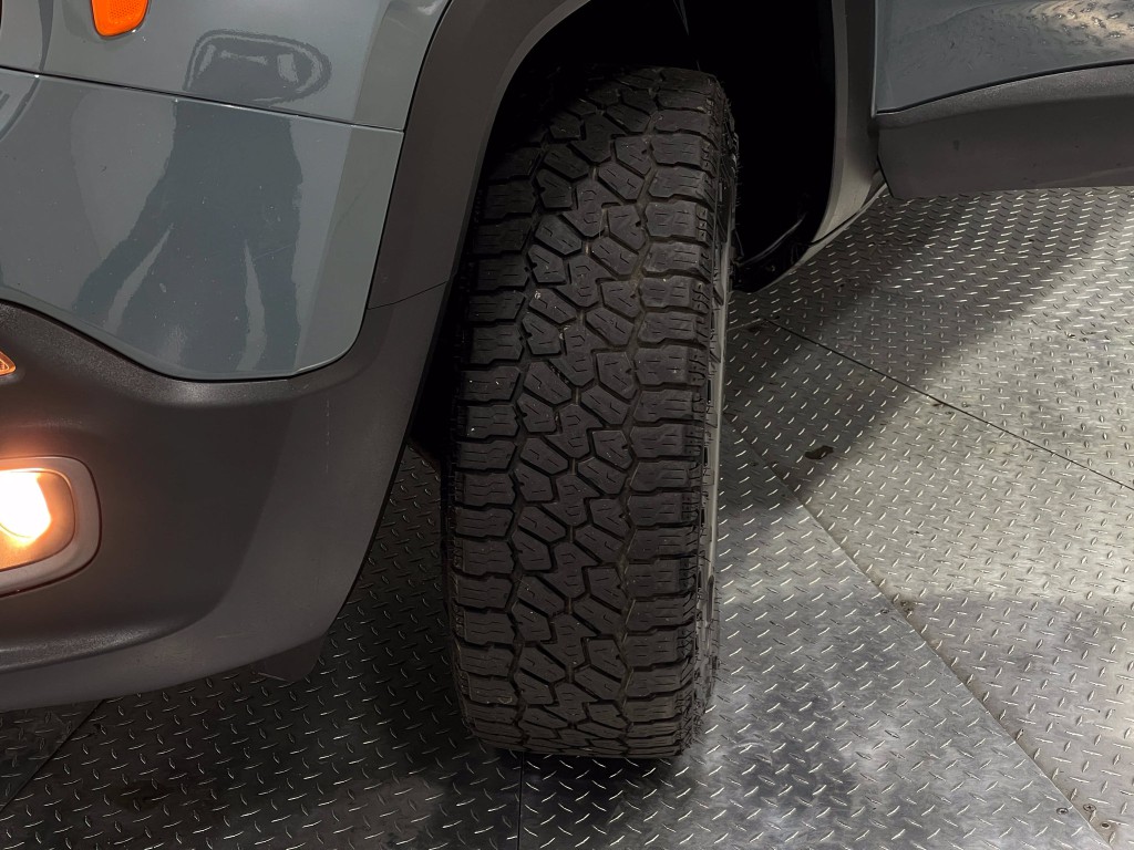 2017 Jeep Renegade Image 34
