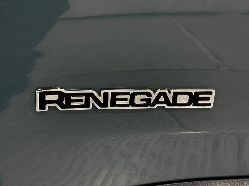 2017 Jeep Renegade Image 37