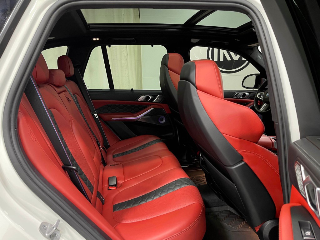 2021 BMW X5 Image 31