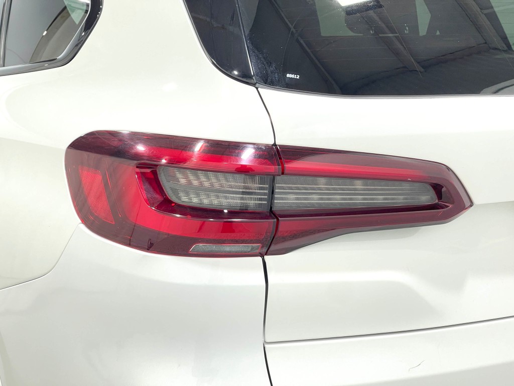 2021 BMW X5 Image 34