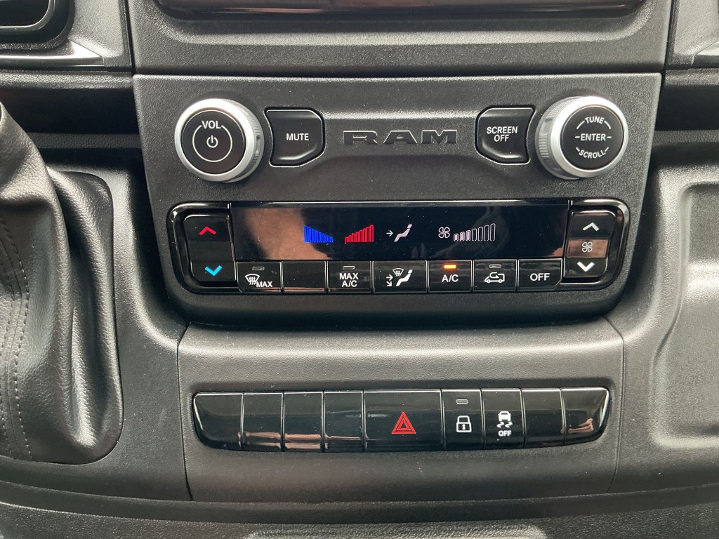 2023 RAM Promaster Image 21